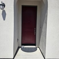 Building Photo - 415 Willow Run Ln