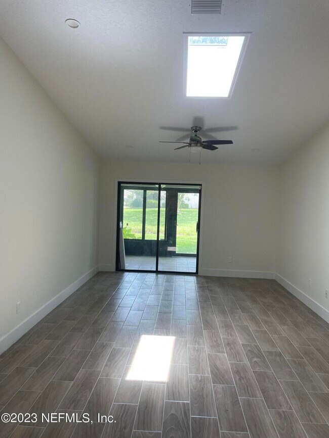 Building Photo - 3111 Sea Hawk Dr
