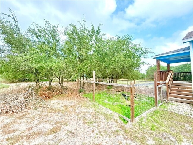 Building Photo - 2111 Lone Star Rd