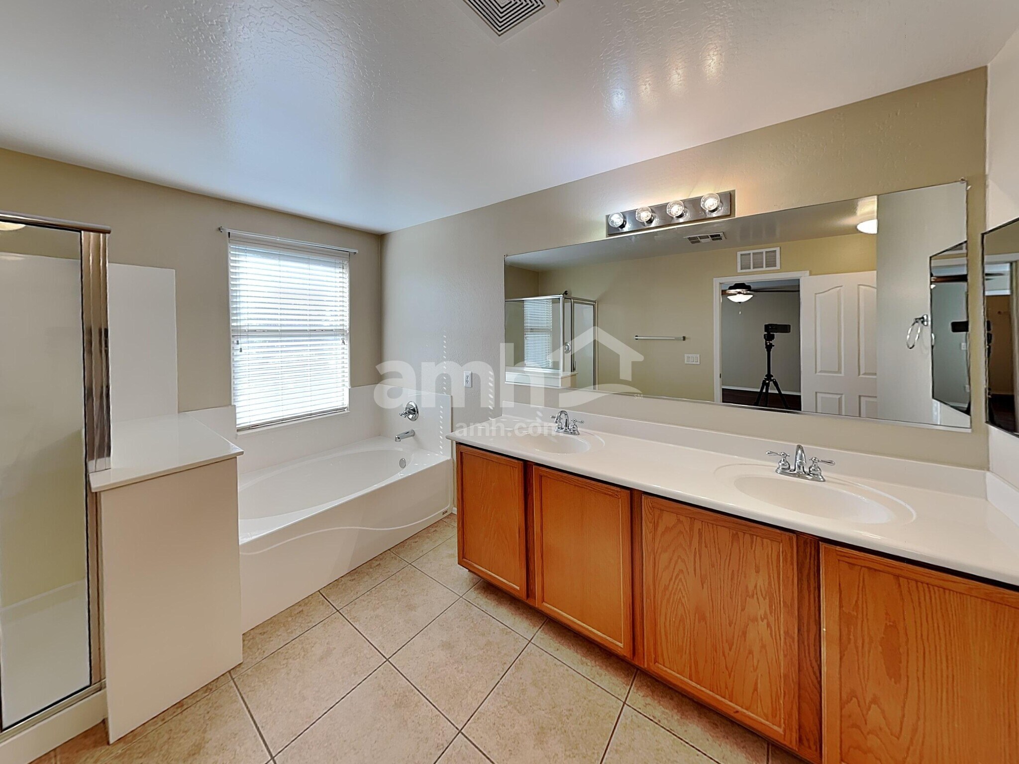 Building Photo - 11817 W Via Montoya Dr