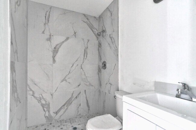 Building Photo - Southwest 8th Street, North Lauderdale, FL 33068 - 3 BR 2.5 BA townhouse