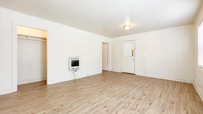 Building Photo - 712 US-190