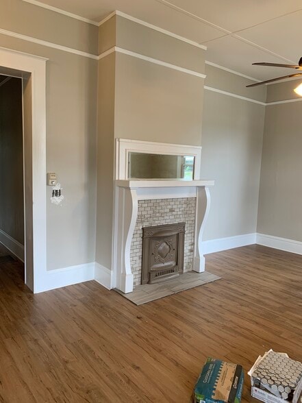 Living room - 311 JL Lomax Dr