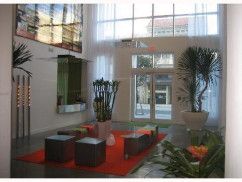 Building Photo - 133 NE 2nd Ave