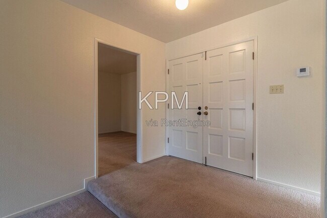 Building Photo - 3525 Mill Springs Dr