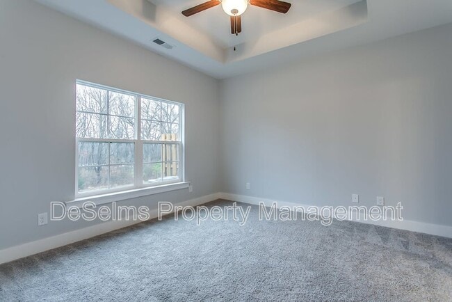 Building Photo - 5054 Gracious Dr