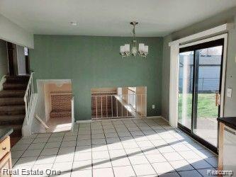 Building Photo - 5102 Franklin Park Dr