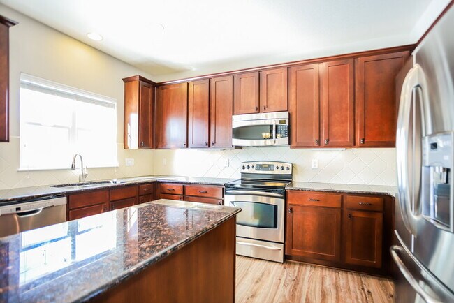 Building Photo - 7149 S Little River Ct