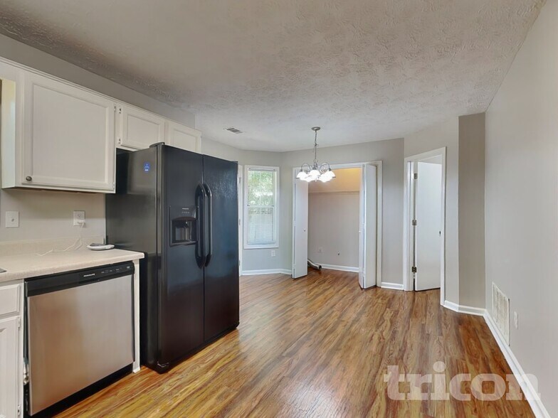 Building Photo - 2251 Bankston Cir