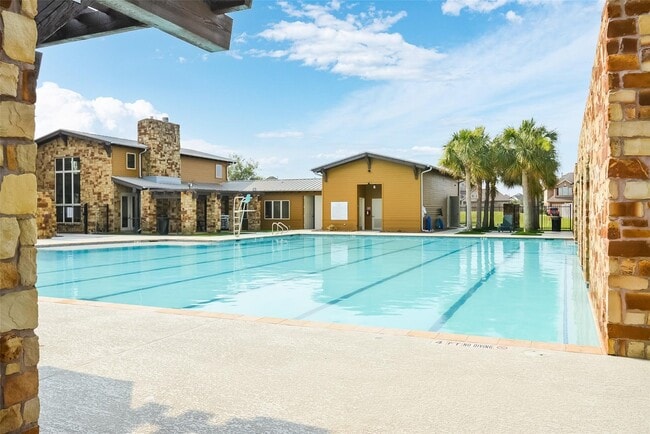 Building Photo - 16310 Westley Ridge Dr