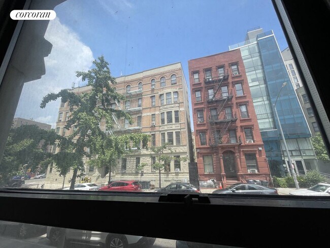 Building Photo - 312 W 121st St