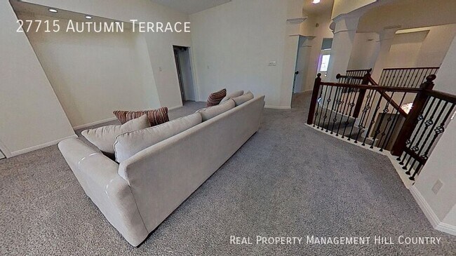 Building Photo - 27715 Autumn Terrace