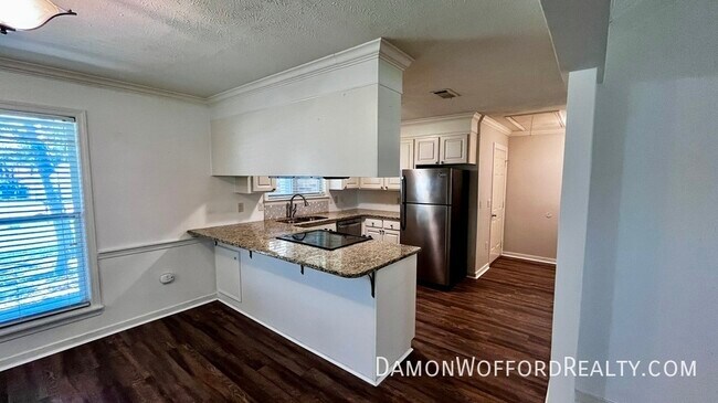 Building Photo - 120 Bellegrove Cir