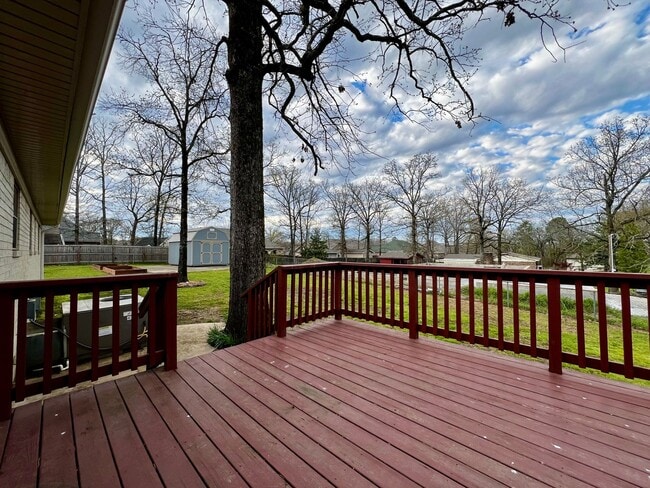 Building Photo - 895 Marion Anderson Rd