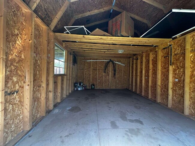 Building Photo - 112 Woodlawn Dr