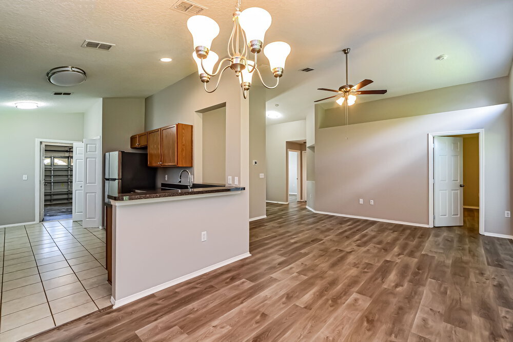 Building Photo - 10924 Pinewood Cove Ln