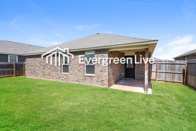 Building Photo - 10756 SW 23rd Pl