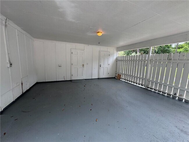 Building Photo - 1054 Gallen Ct