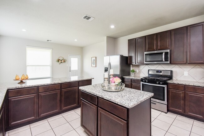 Building Photo - 24914 Alberti Sonata Dr