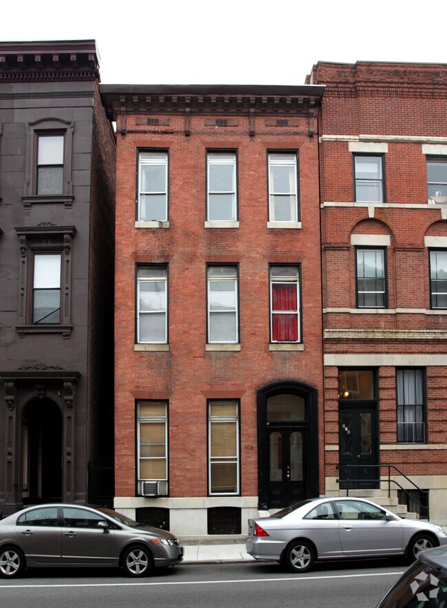 Primary Photo - 906 N Calvert St