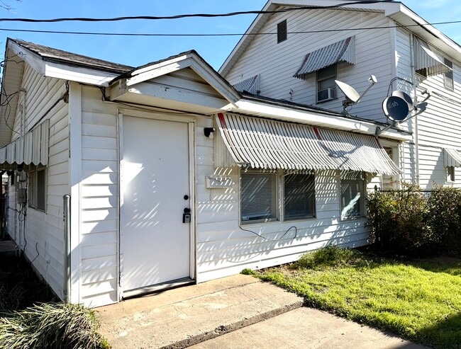 Building Photo - 1010 Wolverton St
