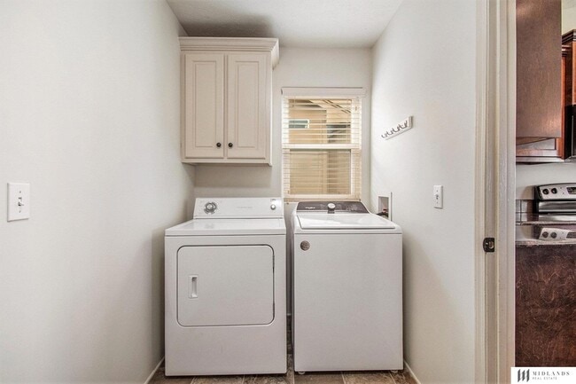 Building Photo - 19615 Marinda St