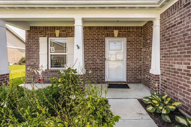 Building Photo - 3317 S Ansley Dr