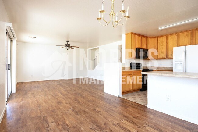 Building Photo - Spacious Home in Magic Ranch in Florence
