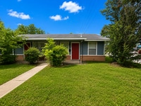 Building Photo - Edgebrook