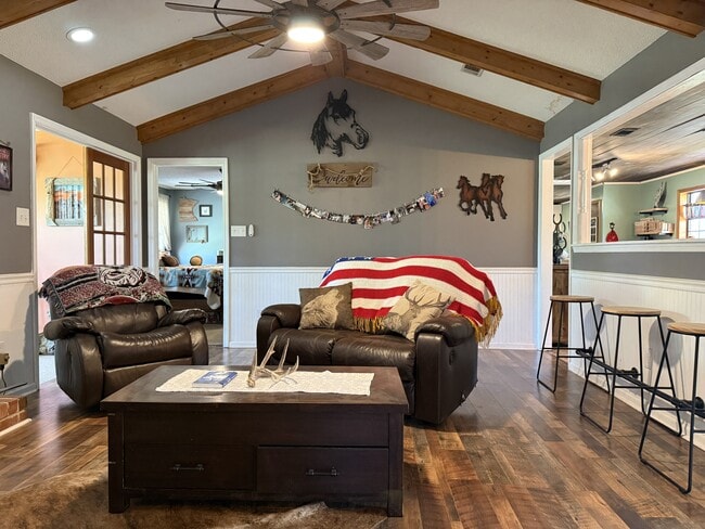 Building Photo - 10675 Baxter-Durrence Rd