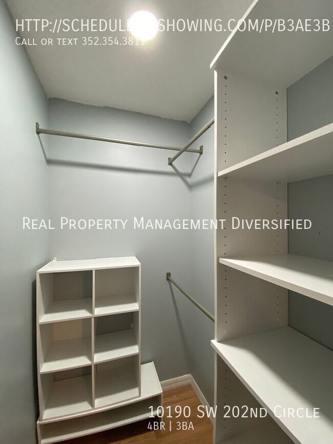 Building Photo - Rainbow Springs  Woodlands - 4/3/2 - Plus ...