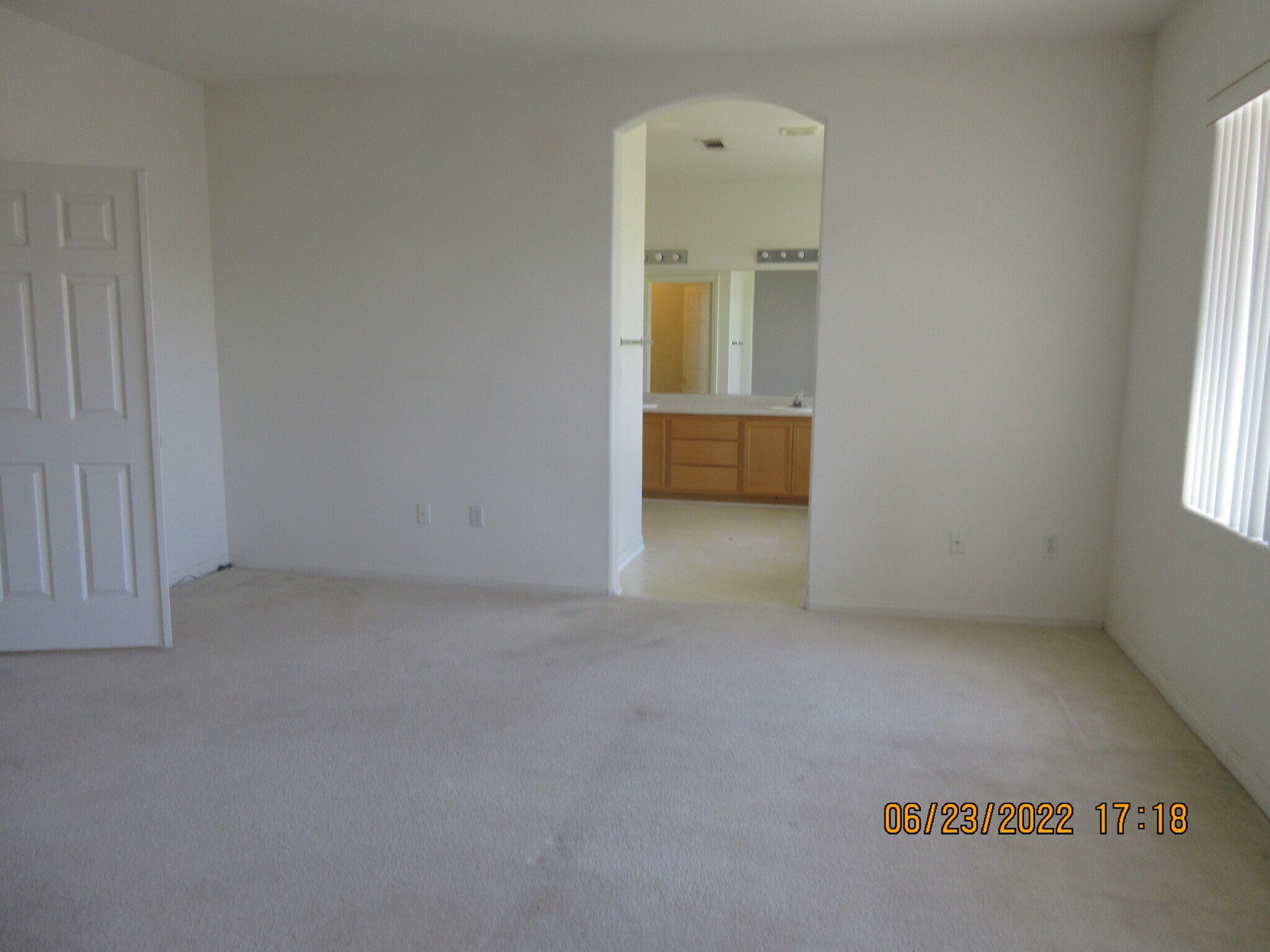 Building Photo - 211 Tayman Park Ave