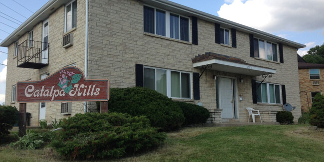 Primary Photo - Catalpa Hills Apartments