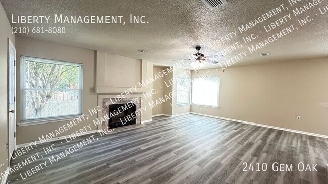 Building Photo - 2410 Gem Oak