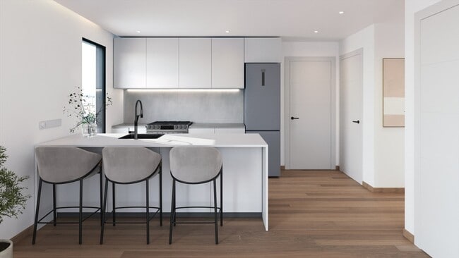 Building Photo - 1035 Commonwealth Ave