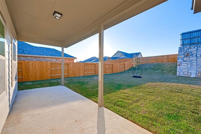 Building Photo - 983 Golden Willow Ln