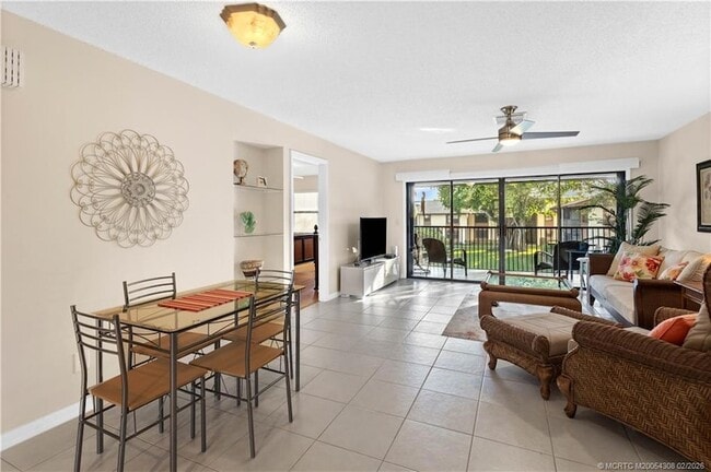 Building Photo - 4885 SE Capstan Ave