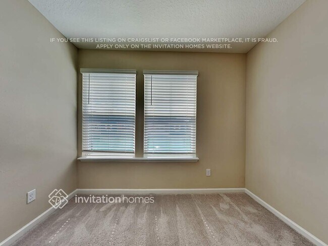 Building Photo - 13309 Shore Grass Dr