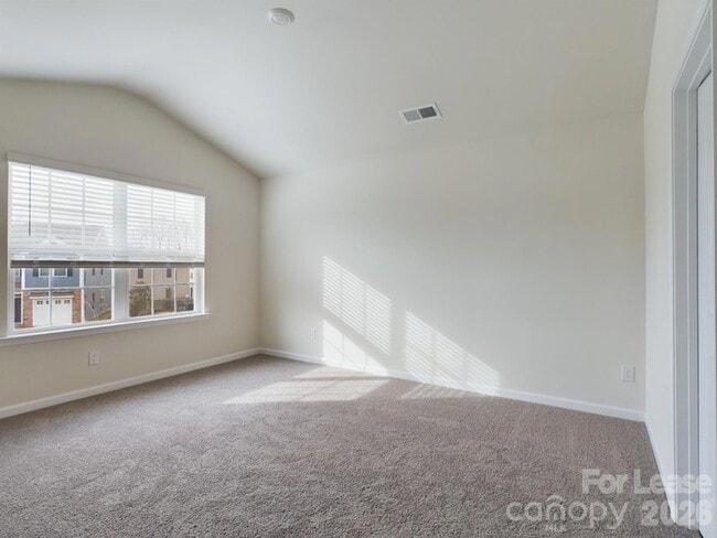 Building Photo - 8021 Murray Br Dr