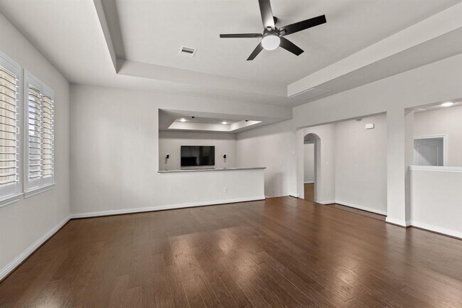 Building Photo - 18900 N Bee Cave Springs Cir