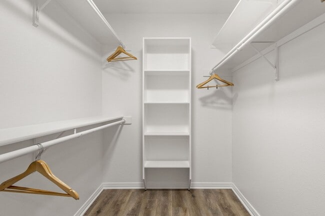 Building Photo - Stylishly Updated Living in the Heart of N...