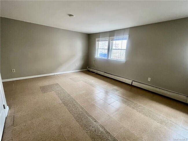 Building Photo - 58 Cottage St