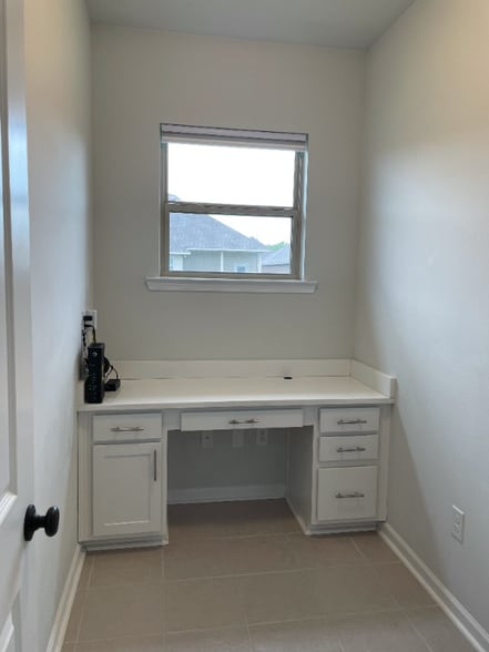 Building Photo - 1038 Gentle Wind Dr