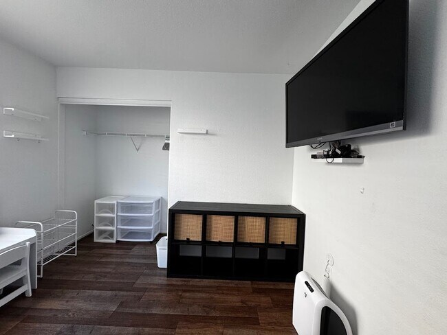 Building Photo - 3700 Mt Lassen Ave