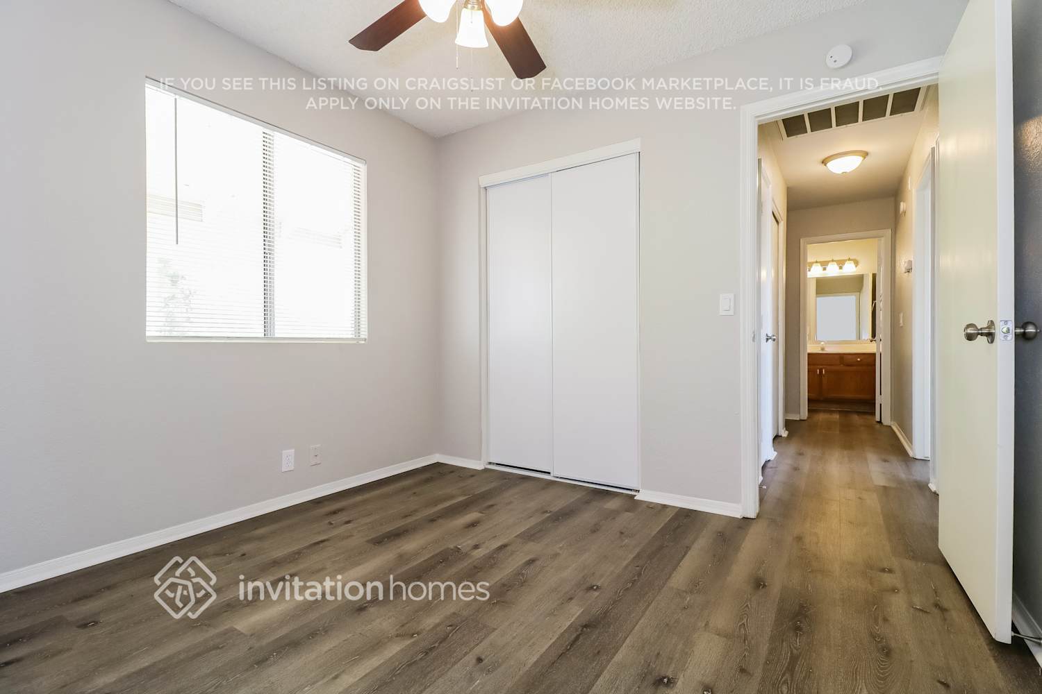 Building Photo - 10032 N 66th Dr