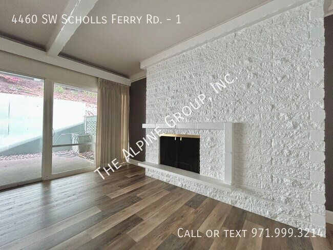 Building Photo - 4460 SW Scholls Ferry Rd