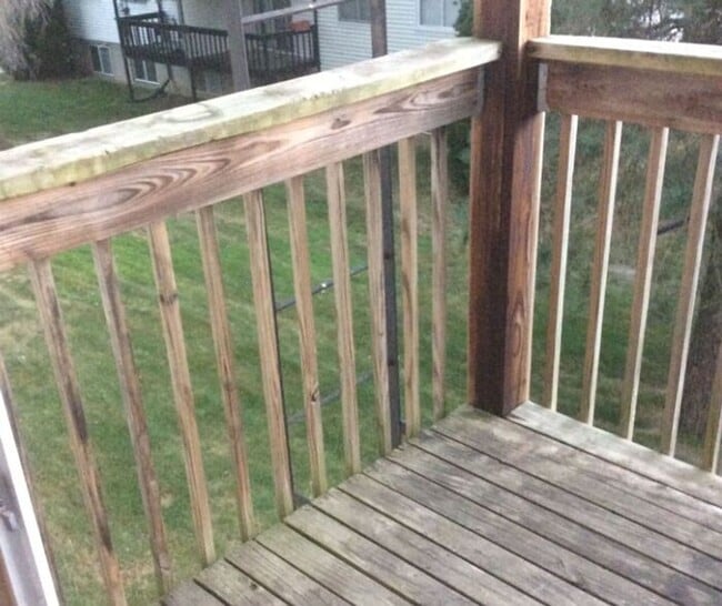 Building Photo - $1,025 | 2 Bedroom, 1 Bathroom 2nd Floor C...