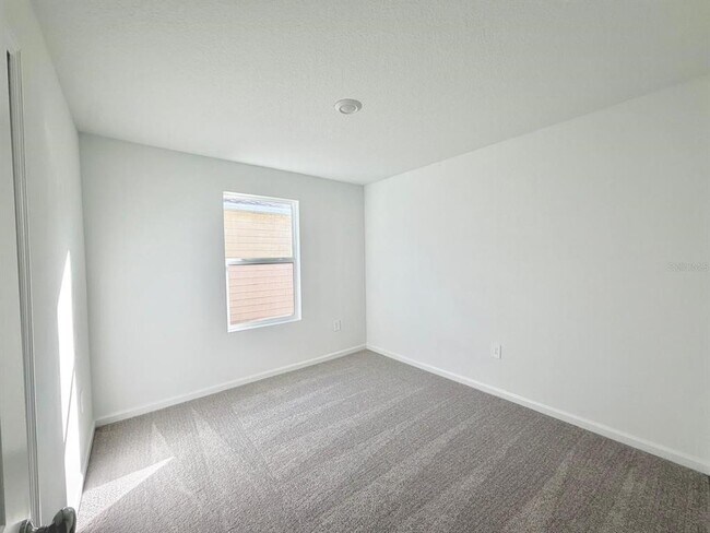 Building Photo - 2134 Chris Dr