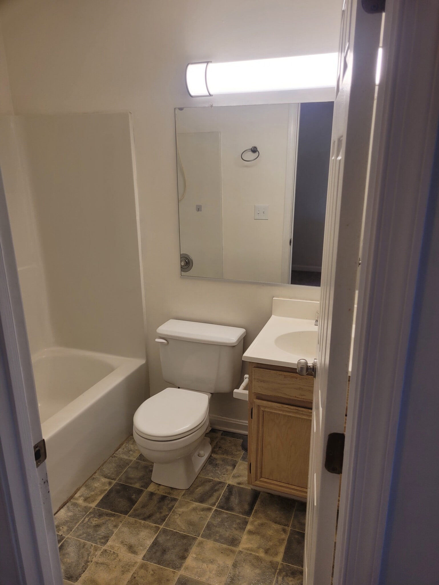 Building Photo - 1252 Castine Ct