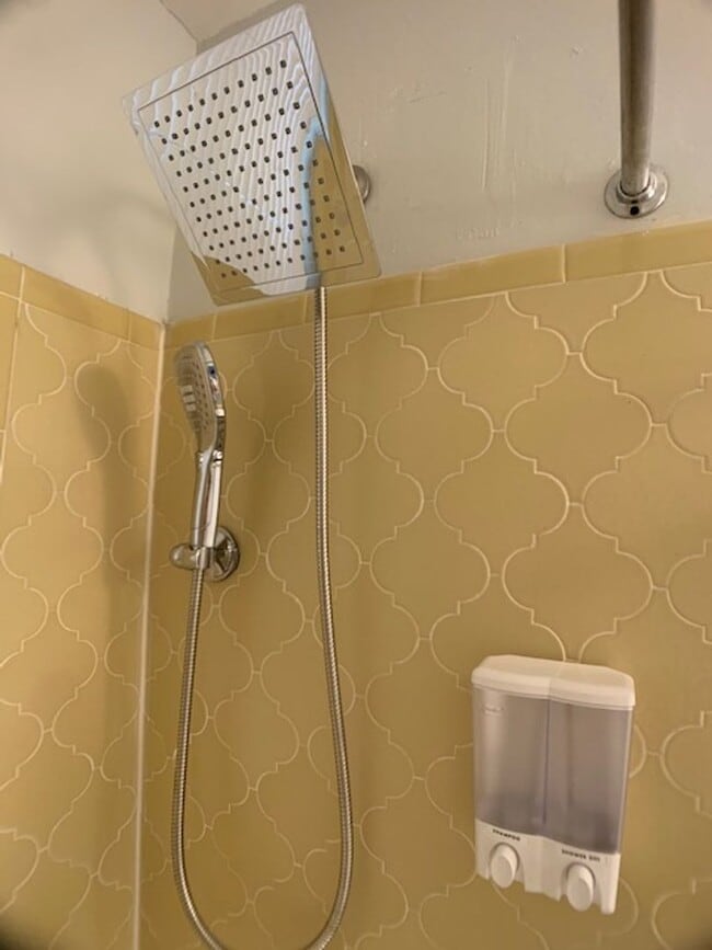 Building Photo - Charming 4-bedroom, 2-bath home in Colonial Park